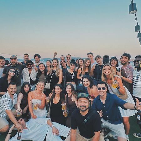 Cheers Midtown Hostel Estambul Exterior foto