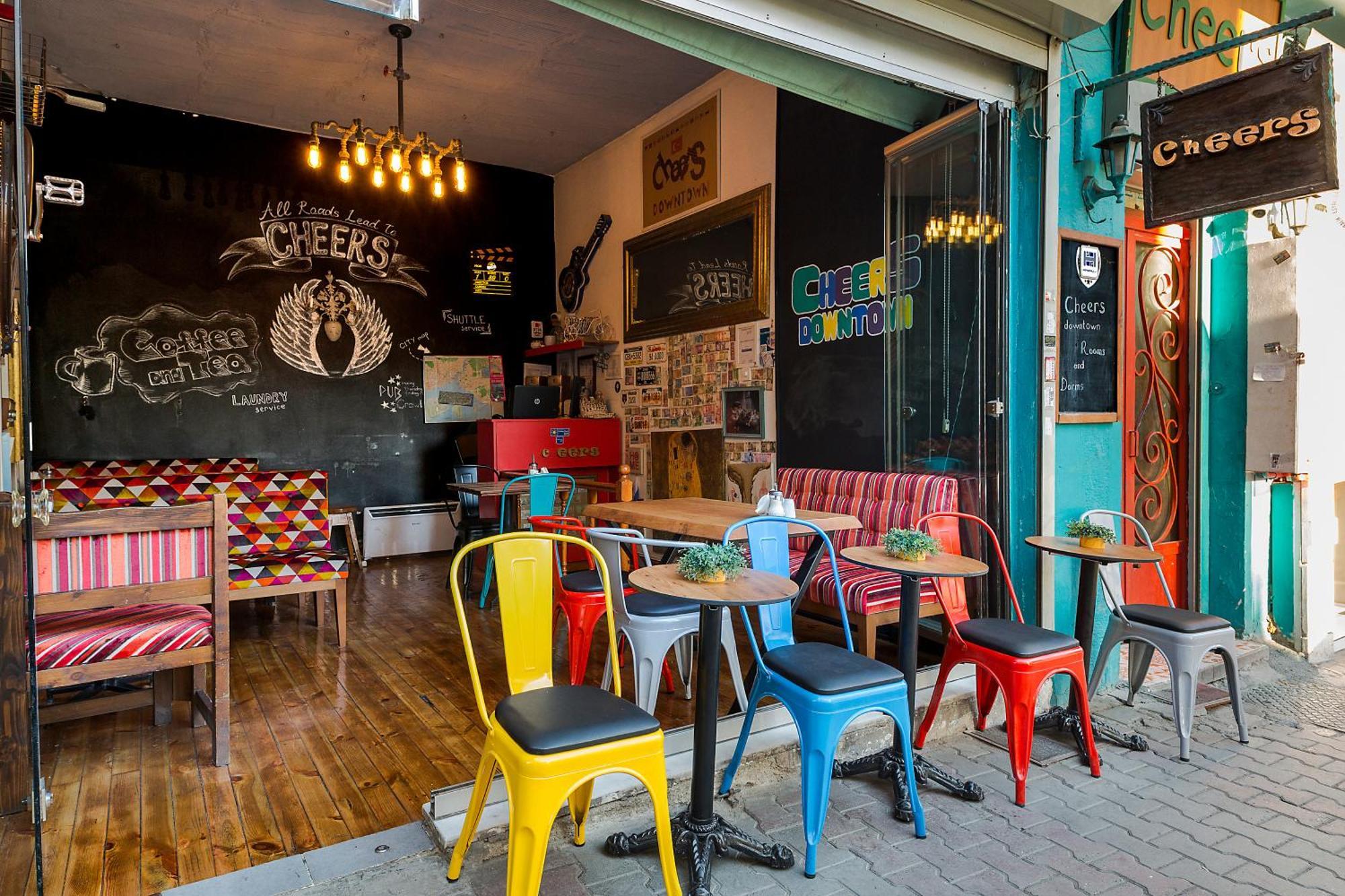 Cheers Midtown Hostel Estambul Exterior foto