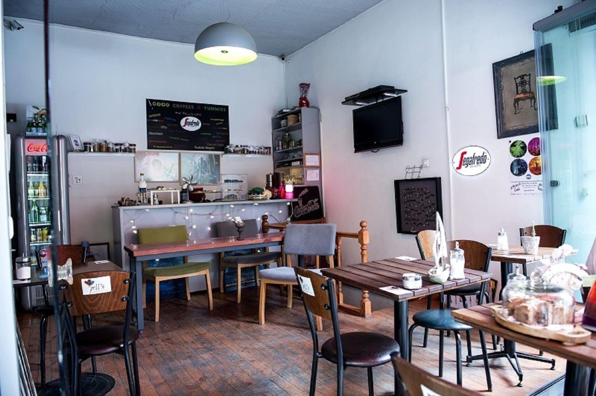 Cheers Midtown Hostel Estambul Exterior foto